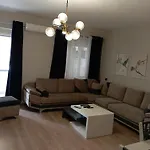 Piazza_apartments_tirana טיראנה